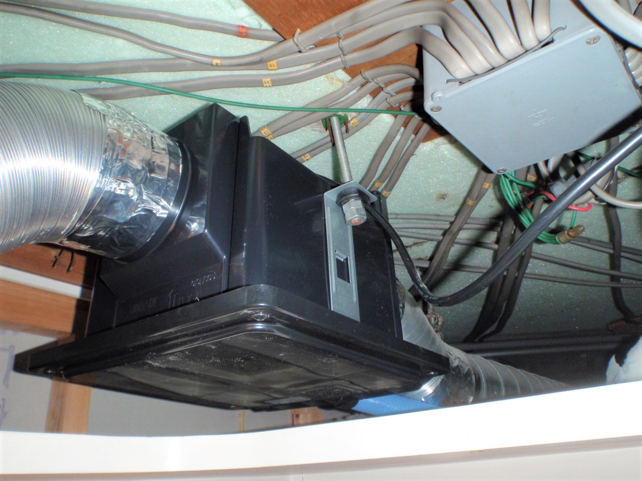 浴室換気扇交換
